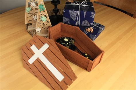 Coffin Box DIY