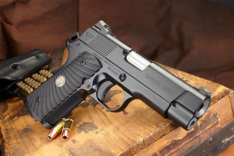 Compact 1911 9mm handguns for concealed carry