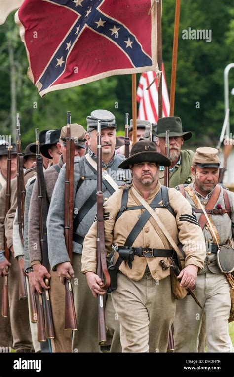 A photo of Confederate soldiers