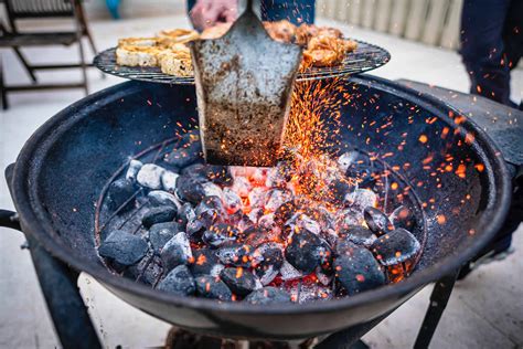 Cooking with charcoal