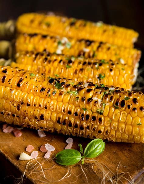 Corn on the cob with herbs