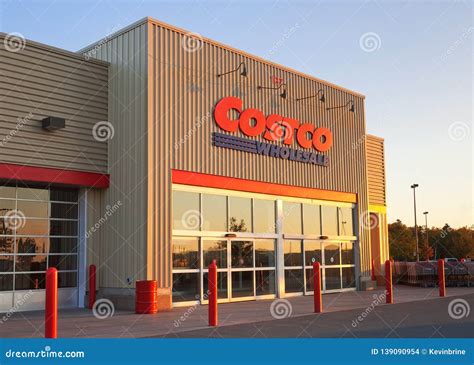 Costco Storefront