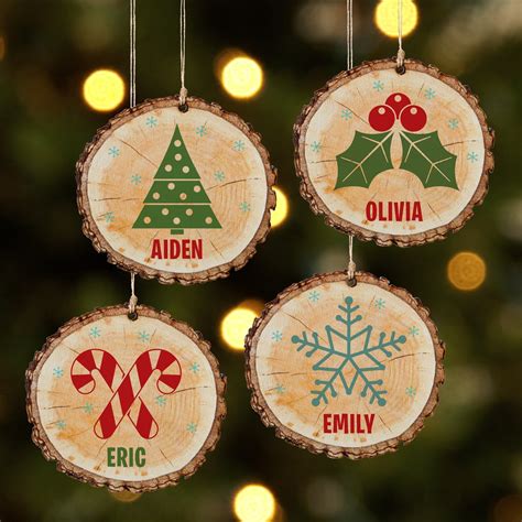 Create a Personalized Christmas Ornament