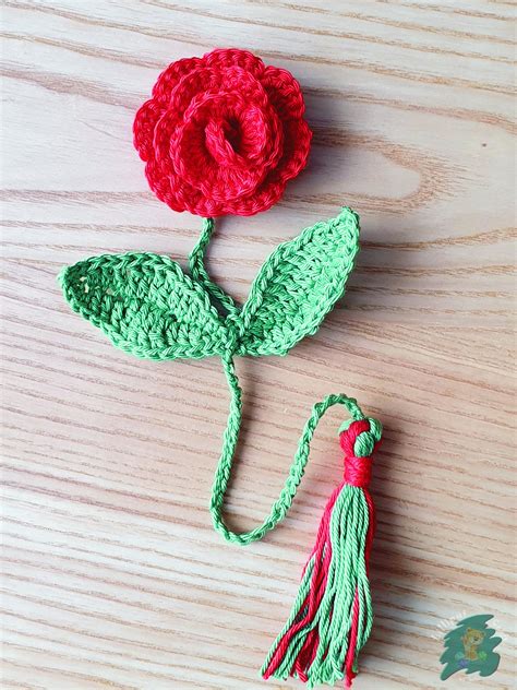 Crochet Bookmark Pattern with Tassels