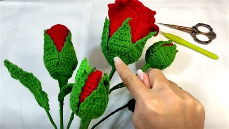 Crocheted Rose with Sepals