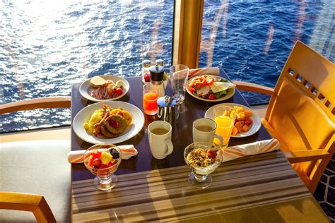 Cruise Ship Food