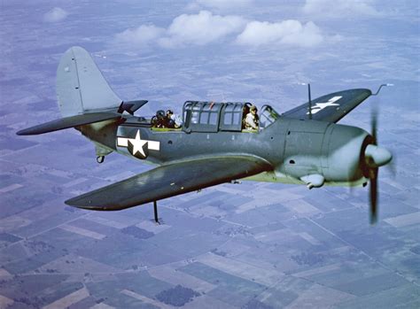 Curtiss SB2C Helldiver