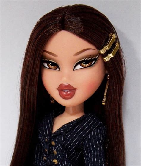 Customizing Bratz doll faces