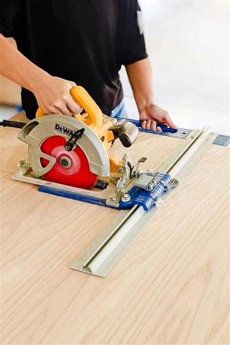 Cutting Plywood with Circular Saw