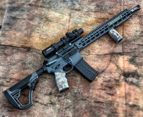 Daniel Defense AR-15 Image