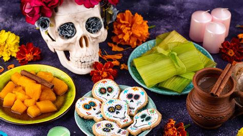 Day of the Dead food traditions