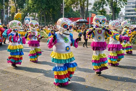 Day of the Dead traditions