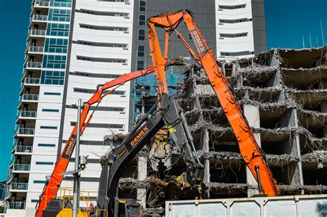 Marine Corps engineers conducting demolitions