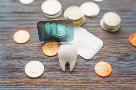 Keeping track of dental expenses