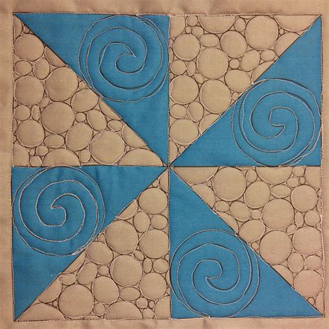 Designing free motion quilting templates