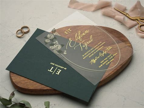 DIY elegant green wedding invitations