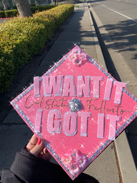 DIY Graduation Cap Toppers For College