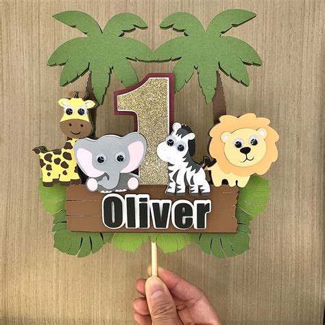 DIY Jungle Safari Cake Topper