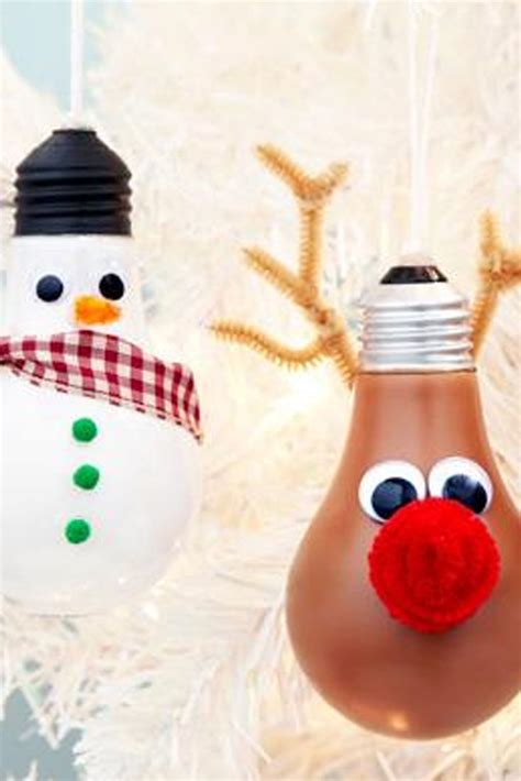 DIY Light Bulb Christmas Decorations Ideas