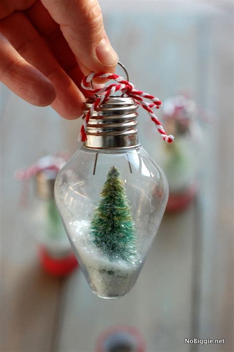 DIY Light Bulb Christmas Decorations