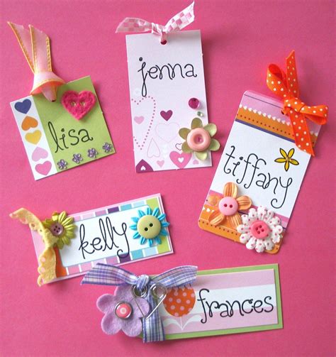 DIY name tags for parties