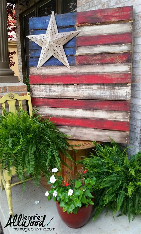 DIY Pallet Flag Star Template Idea