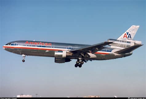 Douglas DC-10