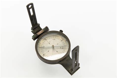 An illustration of a dry compass