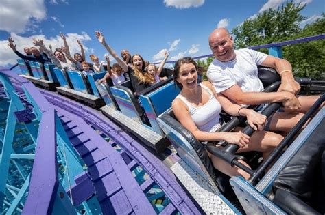 Dutch Wonderland excitement