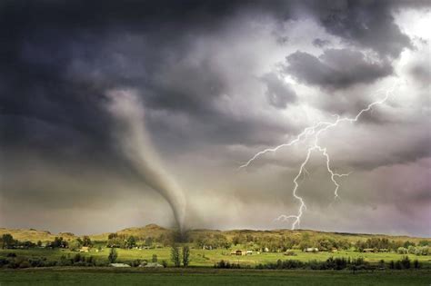 EF5 Tornado Damage