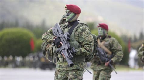 Ejército Ecuatoriano en entrenamiento