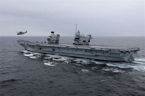 Elizabeth Class Aircraft Carrier bridge