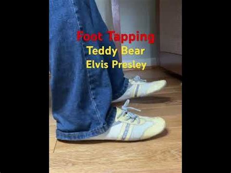 Elvis Foot Tap