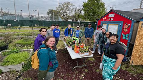 Enterprise on Roosevelt community gardens