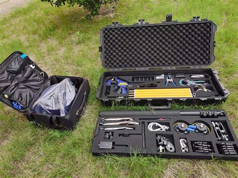 Explosive ordnance disposal tools