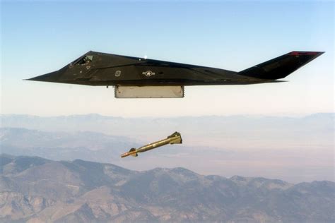 F-117 Nighthawk targeting system