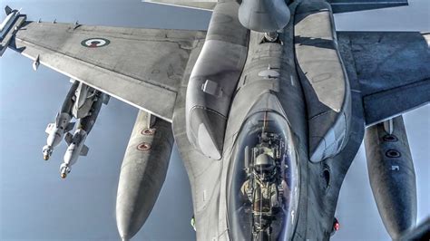 F-16E Block 60 Aerial Refueling