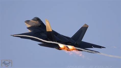 F-22 air-to-air