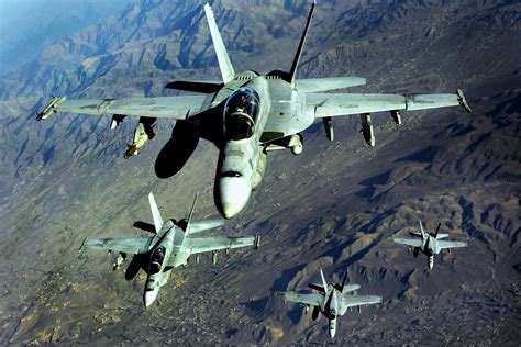 F/A-18 Hornets in formation flight