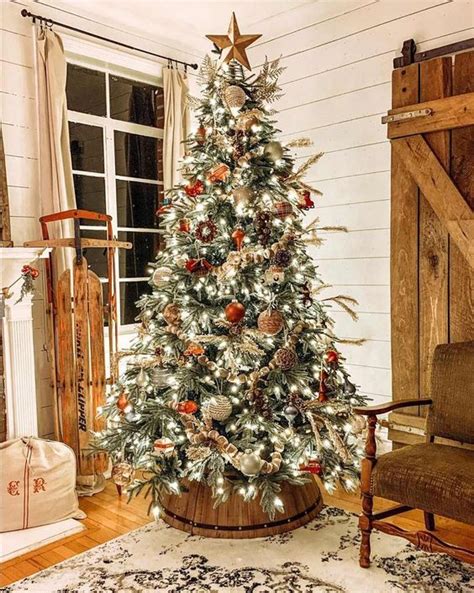 Farmhouse Christmas Tree with Rustic Accents