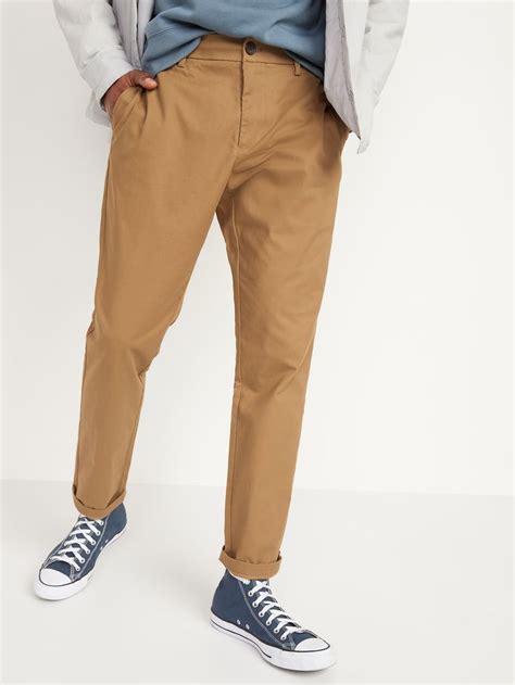 Features of Old Navy Chinos