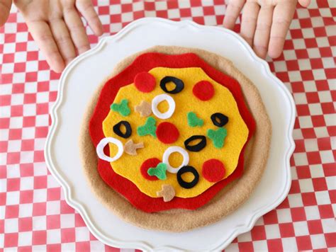 Felt Pizza