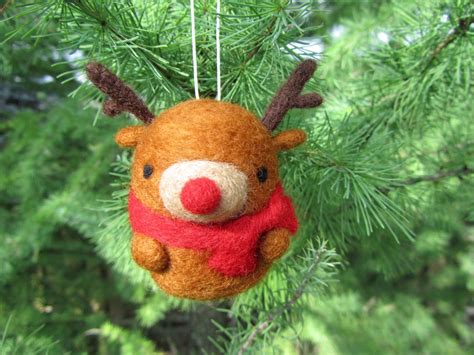 Felt Reindeer Ornament 2