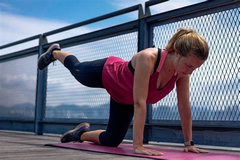 Female Soldiers Increasing Cardiovascular Endurance