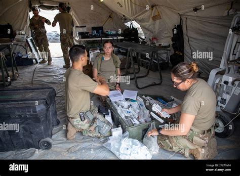 Female Soldiers Staying Hydrated