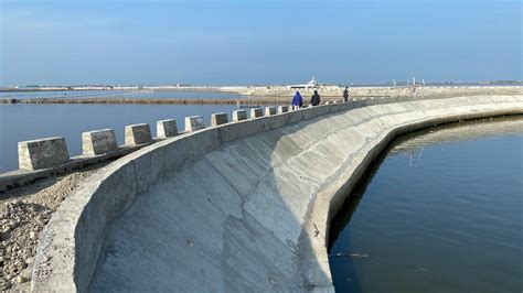 Flood control infrastructure in Tulsa