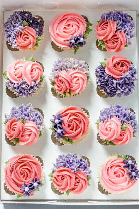 Floral cupcake cake template design