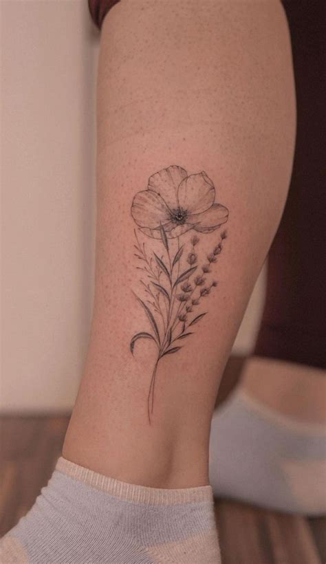 Flowers tattoos inspiration for women