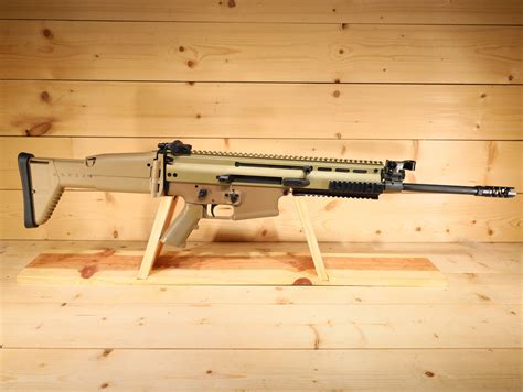 FN SCAR 17 Gallery 7