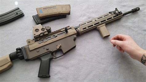 FN FNC Assault Rifle 10